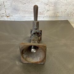 豆ジャッキ レトロ 工具 アンティーク 当時物 ミニジャッキ 建築ジャッキ 大工 古道具 小型ジャッキ  A1009の画像
