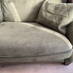 3日間限定5,000円　　
関家具　レザーテックスソファの画像