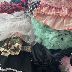 女児ドレス、ワンピース、スカート、着物　大量の画像