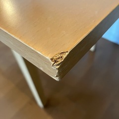 ダイニングテーブル　伸長タイプの画像