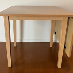 ダイニングテーブル　伸長タイプの画像