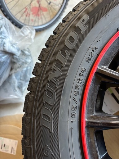 ライズ・ロッキー　スタッドレス　195/65R16