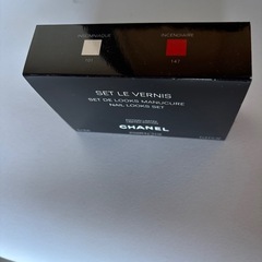 シャネルネイルの画像
