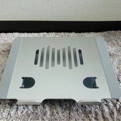 ノートPCスタンドの画像