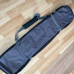 スノーボードケースの画像