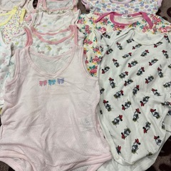 80 肌着　水着下　他と一緒で200円の画像