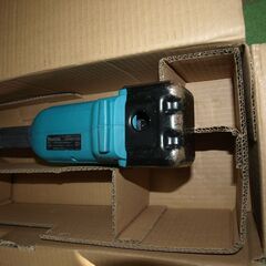 マキタ 充電式ポールヘッジトリマー MUN501WDSF　中古の画像