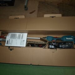 マキタ 充電式ポールヘッジトリマー MUN501WDSF　中古の画像