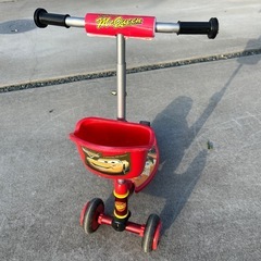 キックボード　カーズ　3輪の画像