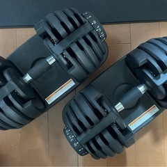 ダンベル、ベンチプレス台の画像