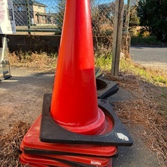 無料！早い者勝ち！カラーコーン差し上げますの画像