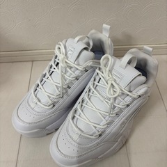 【最終価格】新品　FILA スニーカー
