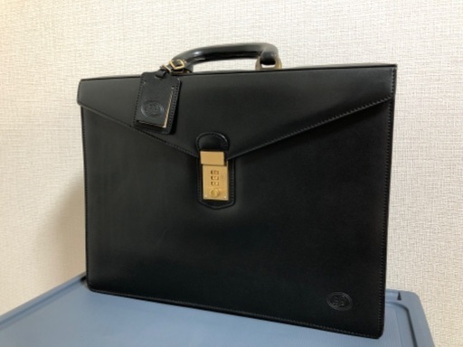 [美品] maruem ホフマン ビジネスバッグ