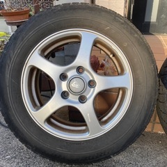 『受け渡し者決定』 
BS ブリザックVRX スタッドレス 195/65-15  AZスポーツアルミホイール 4本セット  残り溝スリップサインまで残り1mmの画像