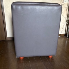 1人用ソファ　茶色シンプル　2個セットの画像