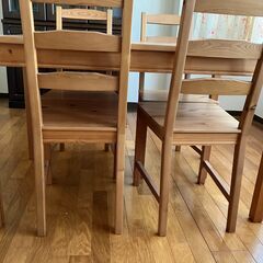 IKEA イケア 木目ダイニングテーブルセットの画像