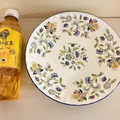 【新品】ROYAL DOULTONの大皿①の画像
