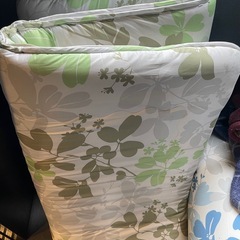 無料　敷き布団　タオルケットの画像