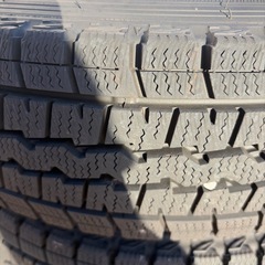 スタッドレスタイヤ　ホイール付き　2021年の画像