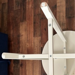 丸形テーブル2個セットの画像