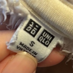 ユニクロ ファーリーフリースフルジップジャケット ホワイト Sサイズの画像