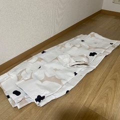 カーテン3点の画像