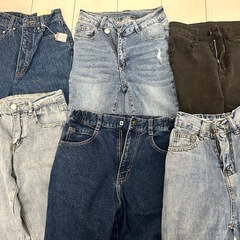 女性　ジーンズ　ズボン　中古　新品もあり　まとめて　11点の画像