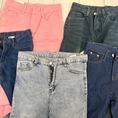 女性　ジーンズ　ズボン　中古　新品もあり　まとめて　11点の画像