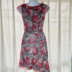 KLEIN D'OEIL花柄 フリル付き ワンピース 36☆の画像