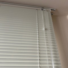 ブラインドカーテンの画像