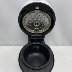 SHARP HEALSIO ホットクック 水なし自動調理鍋 家庭用 KN-HW10E 2019年製 ホワイト 電気調理鍋 の画像