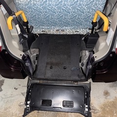 タントスローパー　福祉車両　後ろ事故の画像