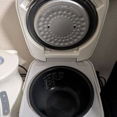 炊飯器(TIGER)の画像