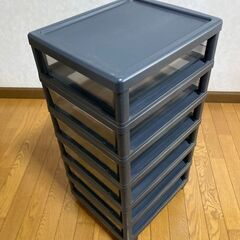 【中古/長期保管品/お引取り限定】■6段収納ケース■キャスター付き■ブラック■プラスチック製■の画像