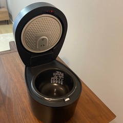 アイリスオーヤマ株式会社 IHジャー炊飯器 RC-IL30-Bの画像