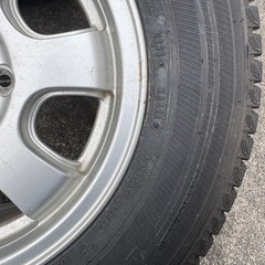 キャラバン　ハイエース　スタッドレス　195/80R15　4本セット　の画像