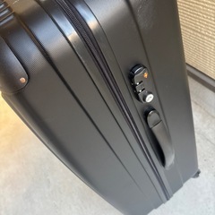 キャリーケース中古品3回使用の画像