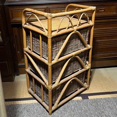 ラタン 籐のチェスト 引き出しの画像