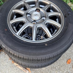 155/70/R13装着後数千キロしか走っていないバリ山タイヤです。の画像