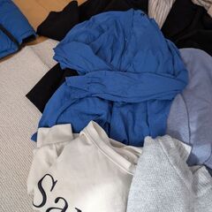 服まとめ売りの画像