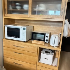 食器棚　の画像