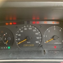 ハイエース　グランドキヤビンの画像