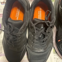 超ワイドな靴　25cm 3足セットの画像