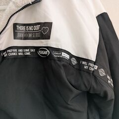 女児　ジャンパーの画像