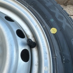 【相談中】軽トラや軽バンなどに最適‼️【新品未使用タイヤ‼️】１２インチスタッドレスタイヤ&ホイールセット✨の画像