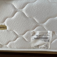 セミダブルフランスベッドの画像