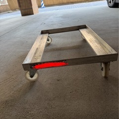 アルミ台車の画像