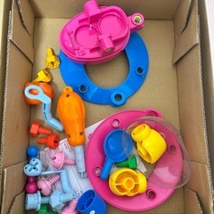 【美品】廃盤アンパンマンねじねじドキンUFO の画像