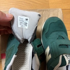 ニューバランス　キッズ　スニーカー　16.5cmの画像