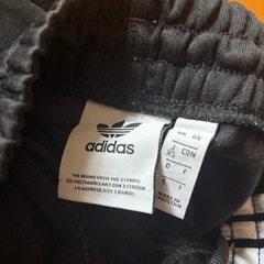 アディダスジャージの画像